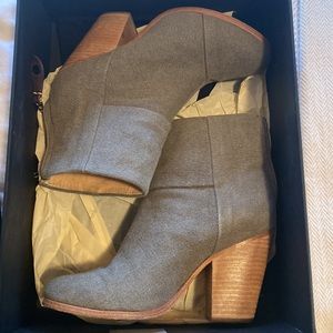 Rag & Bone classic Newbury booties